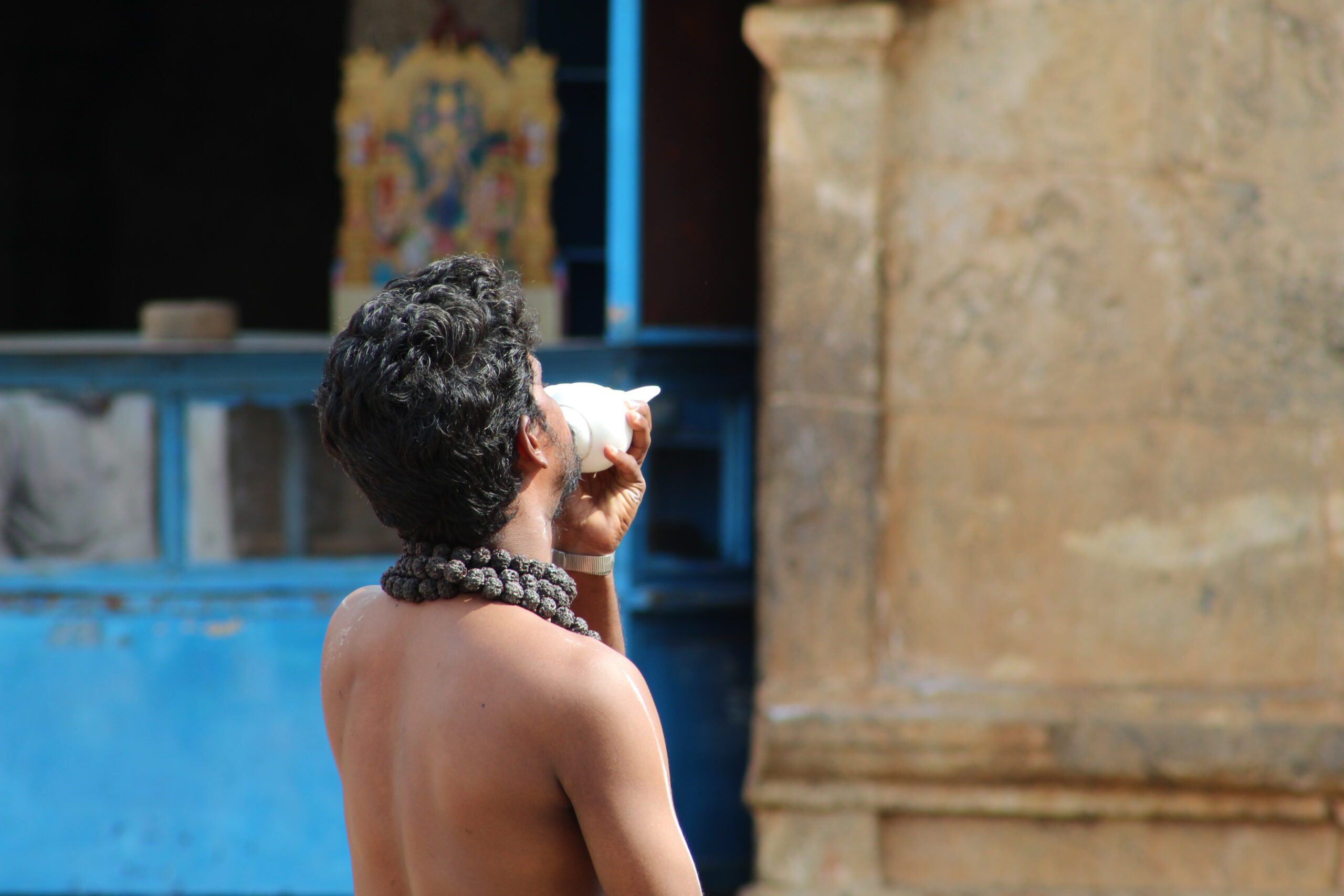 Conch Blowing May Ease Sleep Apnea Symptoms